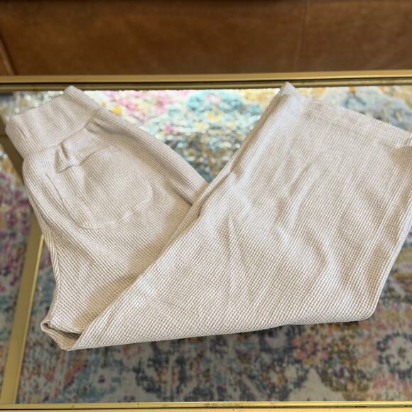 Abercrombie & Fitch Waffle Knit Cropped Lounge Wide Leg Pant Beige Oatmeal Small - Picture 5 of 5